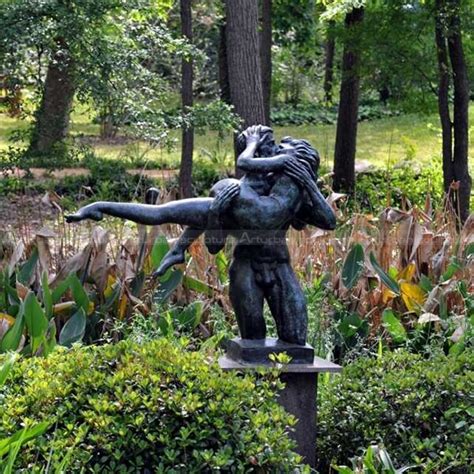 Couple Kissing Statue