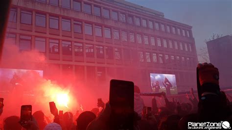 Finale Feyenoord Op Groot Scherm Stadhuisplein En Willemsplein