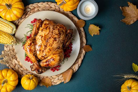 Ayam Panggang Untuk Hari Thanksgiving Ayam Panggang Atau Kalkun Dengan