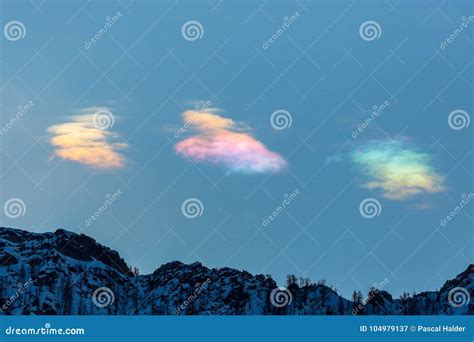 Three Clouds Natural Circumhorizontal Arc with Blue Sky, Mounta Stock ...