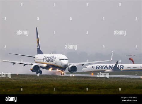 Ryanair Boeing Registration Ei Efk Taking Off From A Wet Runway On