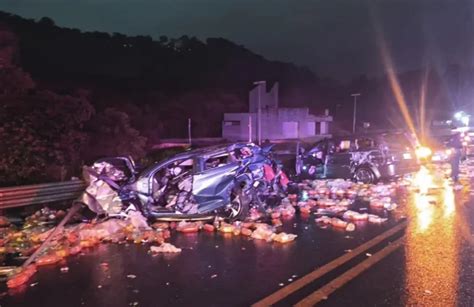 Tragedia En La M Xico Tuxpan Muertos Y M S De Veinte Heridos La