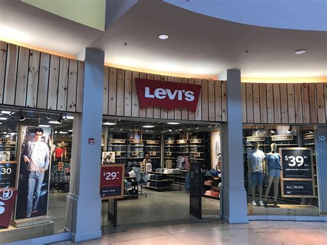 Levis® Outlet Store Dolphin Mall In Miami Fl Levis® Denim And Jeans