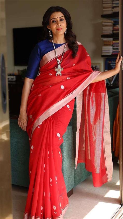 Sonali Kulkarni Inspired Saree Designs For Ganesh Chaturthi