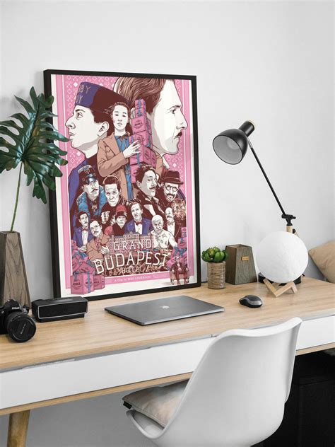 Постер фильма "Отель Гранд Будапешт" / Уэс Андерсон (Y2) – фото, отзывы ...