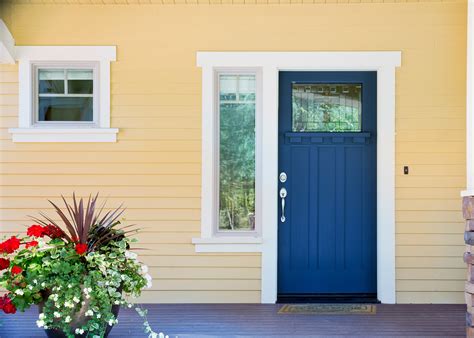 Top 8 Front Door Colors for Yellow Houses | Fixr