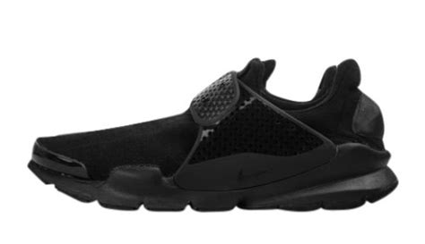 Additional Views Of The Nike Sock Dart Triple Black Kicksonfire