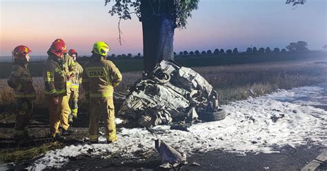 Tragiczny Wypadek Na Drodze Bydgoszcz Unis Aw Auto Doszcz Tnie