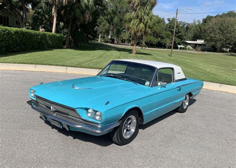 1966 Ford Thunderbird Hot Rod