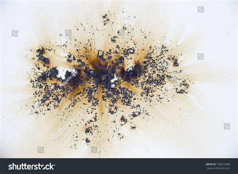 9,293 Gunpowder explosion Images, Stock Photos & Vectors | Shutterstock