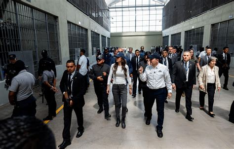 World Watches El Salvador Over Abuses Under State of Exception, CECOT