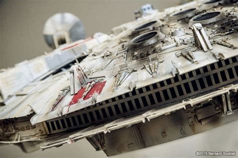 An Impressively Detailed Star Wars Millennium Falcon Replica Pics