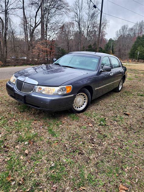 used lincoln town cars for sale 7