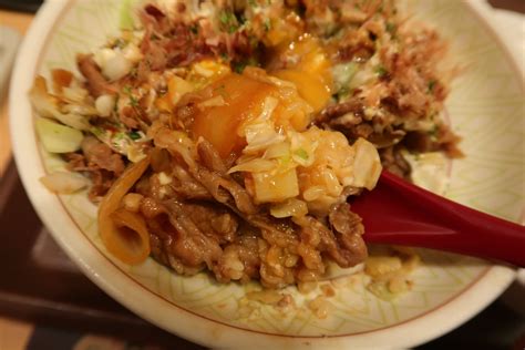 上越に暮らすtakeさんの忘我混沌な日常 すき家で「お好み牛玉丼」が期間限定にて提供開始、お好みソースが甘旨よw