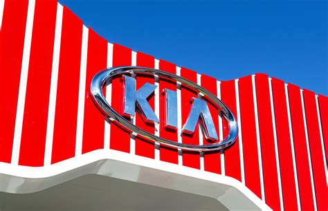 4 Benefits of Buying a Car From Your Friendly Columbia Kia Dealer - Superior Kia Blog