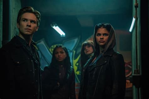 Gotham Knights Navia Robinson On Robin Carrie Kelley S E Preview