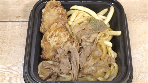 【食レポ】からやま「すきやき盛り弁当」 塩辛さが立つ特選醤油からあげに、割り下の甘さがほとばしる豚肉とうどん、オイリーなポテトフライ、ご飯が