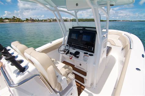 Nice Looking Center Console Helm Boat Console Offshore Fishing