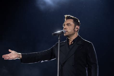 Tiziano Ferro Ancona Luglio La Scaletta Del Concerto Orario