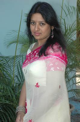 Telugu Aunty Hot Photos Cute Telugu Aunty