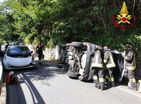 Scontro Tra Due Auto In Valle Strona Una Si Ribalta Newsbiella It