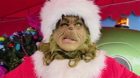 Photos Video Meet The Grinch Max And The Whos At Universal Studios