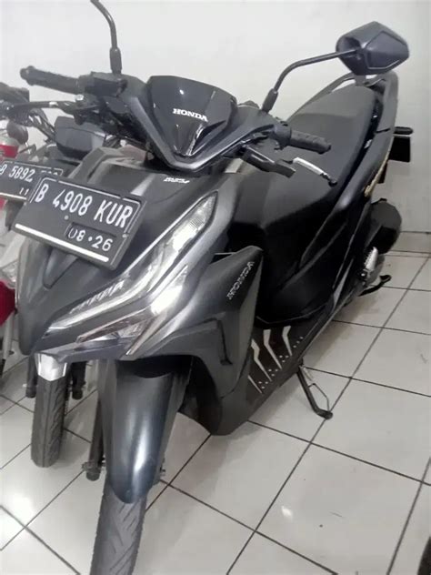 HONDA VARIO 150 KEYLESS HITAM 2021 CASH KREDIT Motor Bekas 913826763