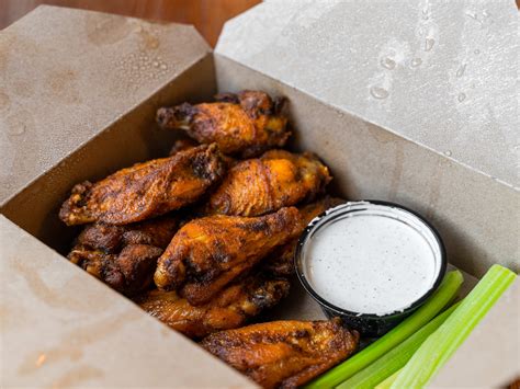 The Best Chicken Wings In Chicago - Chicago - The Infatuation