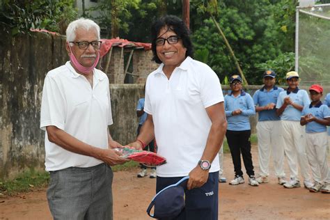 Cricket Workshop Mr Susil Sikaria Pallisree