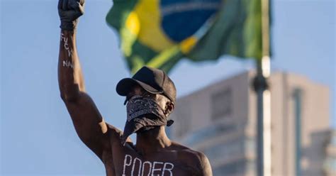 A população negra tem um grande potencial de alterar o sistema diz