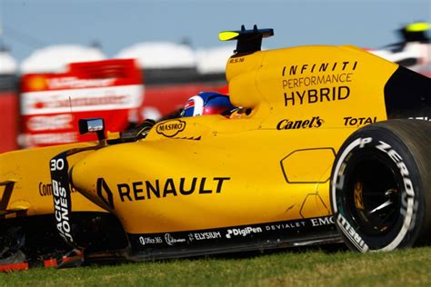 「スタッフの数より質」ルノーf1、パワーユニット部門の採用活動を縮小か F1 Autosport Web