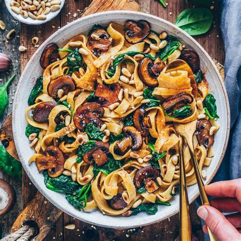 Vegan Mushroom Pasta With Spinach Bianca Zapatka Recipes