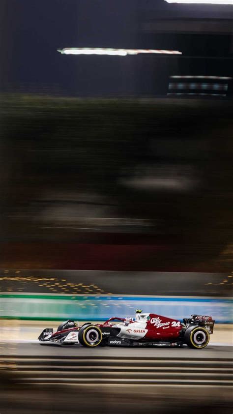 Thrilling Night Race in Bahrain