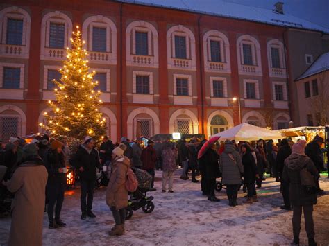 Neustädter Vereine in bester Weihnachtsstimmung OberpfalzECHO