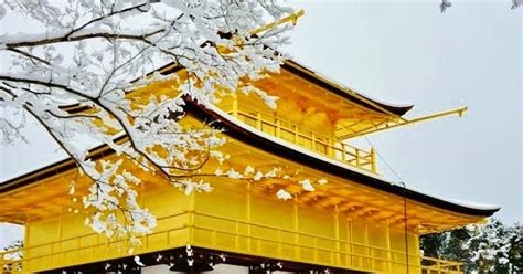 Kinkakuji Temple in snow | Destinations Planet