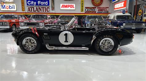 AC Cobra Replica | Muscle Car Warehouse