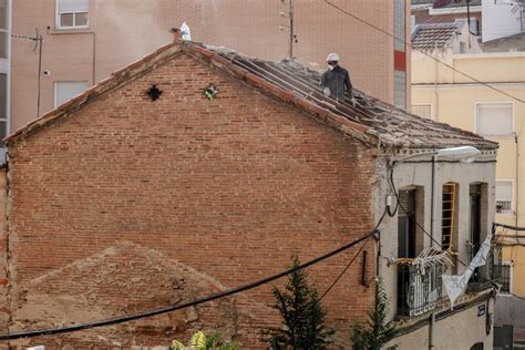 Madrid Desalojo Del Edificio La Higuera Okupado Hace Una Década En