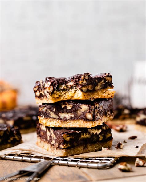 Chocolate Pecan Pie Bars Vegan Paleo Shuangy S Kitchensink