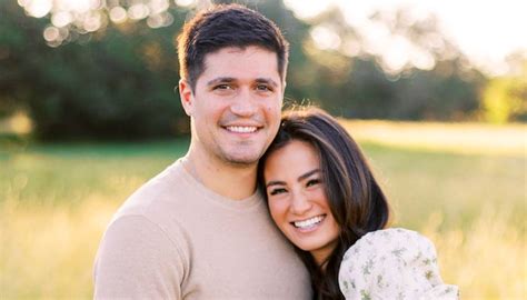 Bachelor In Paradise Alum Caila Quinn And Husband Nick Burrello Are