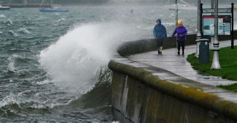 Heavy Rain Warning Issued For Dublin And Wicklow