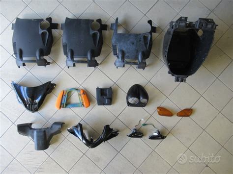 Carene Plastiche Yamaha Aerox MBK Nitro Accessori Moto In Vendita