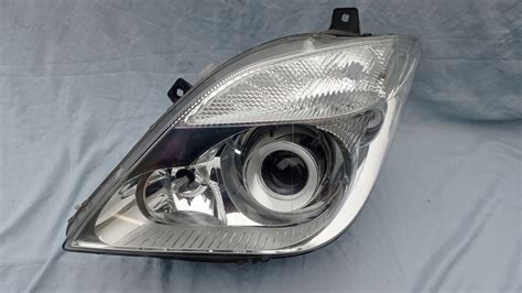 Lampa lewa bi xenon Mercedes Sprinter 906 Bdb Demontaż Europa