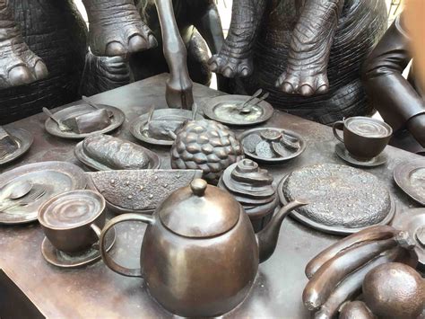 The Wildlife Table Of Love In Paternoster Square Stephen Liddell