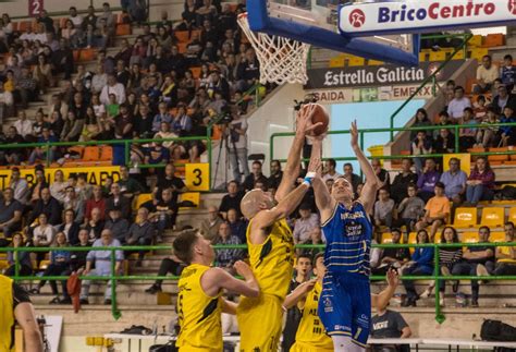 El Alimerka Ocb Se Hace Fuerte En Ourense Oviedo Club Baloncesto