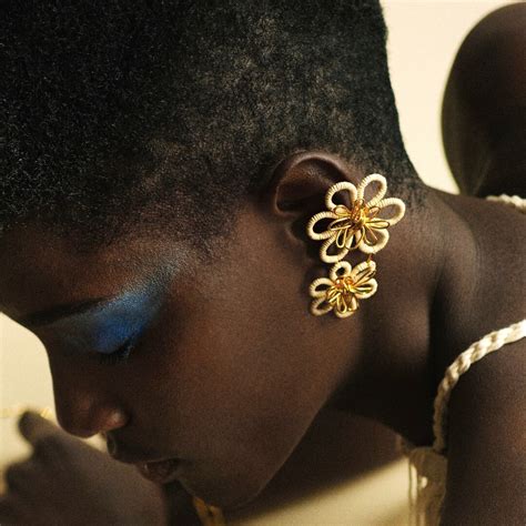 Handmade K Gold Plated Bronze Earcuff With Natural Fiber Detail