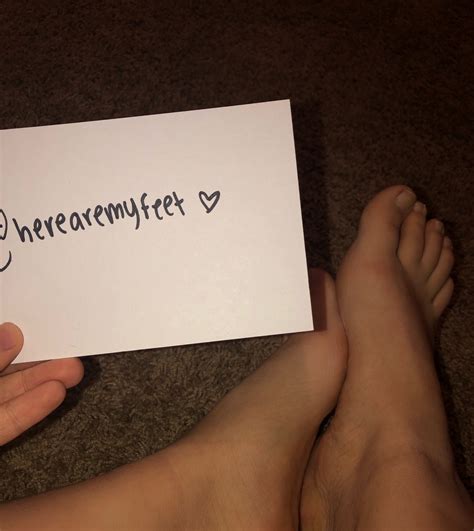 ava | feet pics 4 sale 💫 (@herearemyfeet) / Twitter