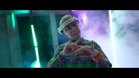 Santiago Cardona Ft Papa Chino Mi Estilo De Vida Video Oficial