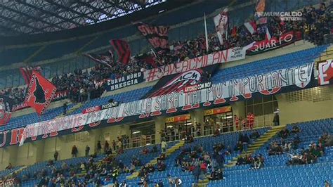 Milan Sampdoria Gli Striscioni Della Curva Sud Foto