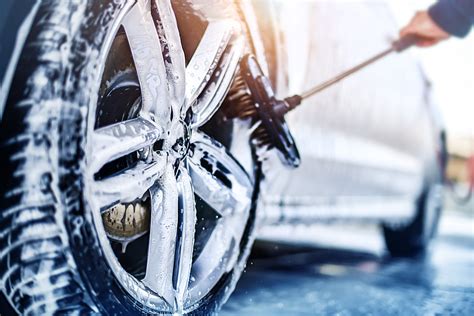 5 Best Ways To Wash Your Car Clean Tools