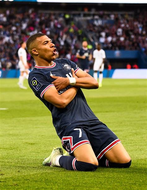 Madrid Zone on Twitter Mbappé didn t have to officially tell PSG